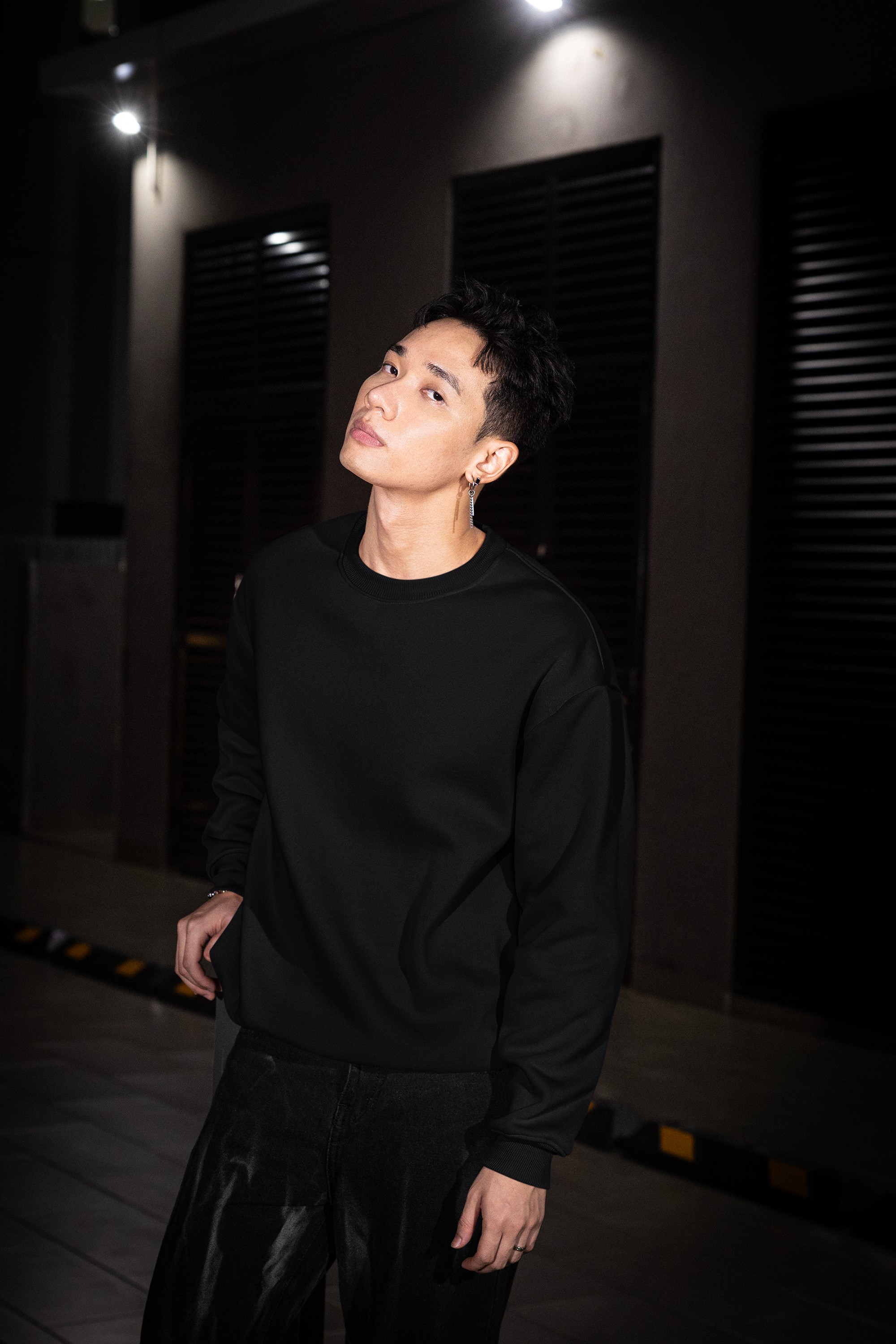 Essential Oversized Sweatshirt - Black